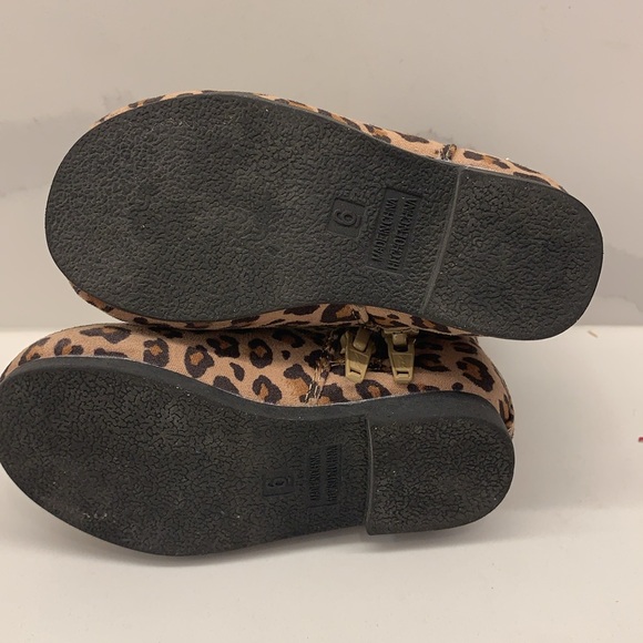 Gap Boots sz 6 like new - Picture 5 of 5